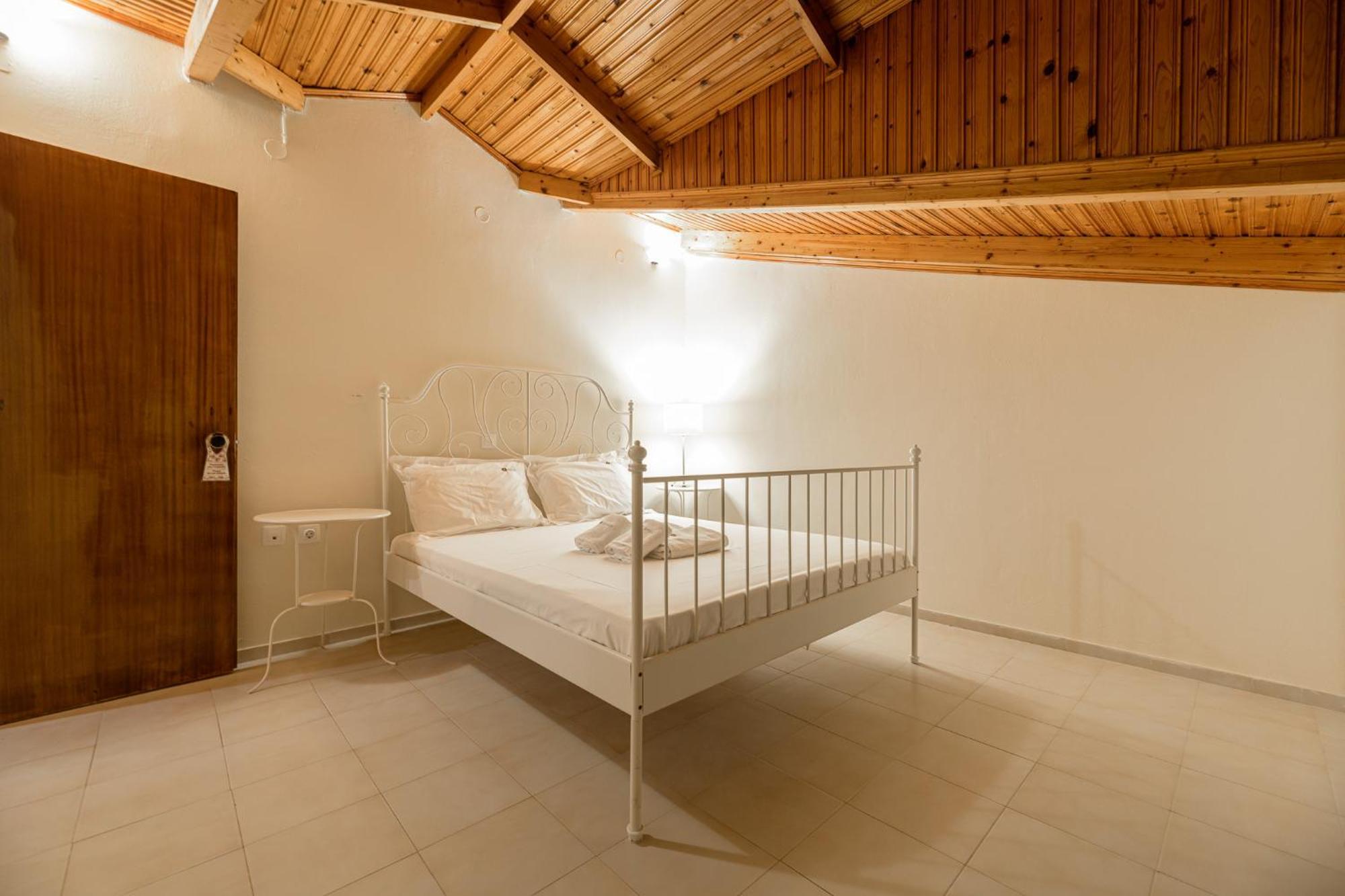 أرغاسي Denise Studios And Apartments المظهر الخارجي الصورة