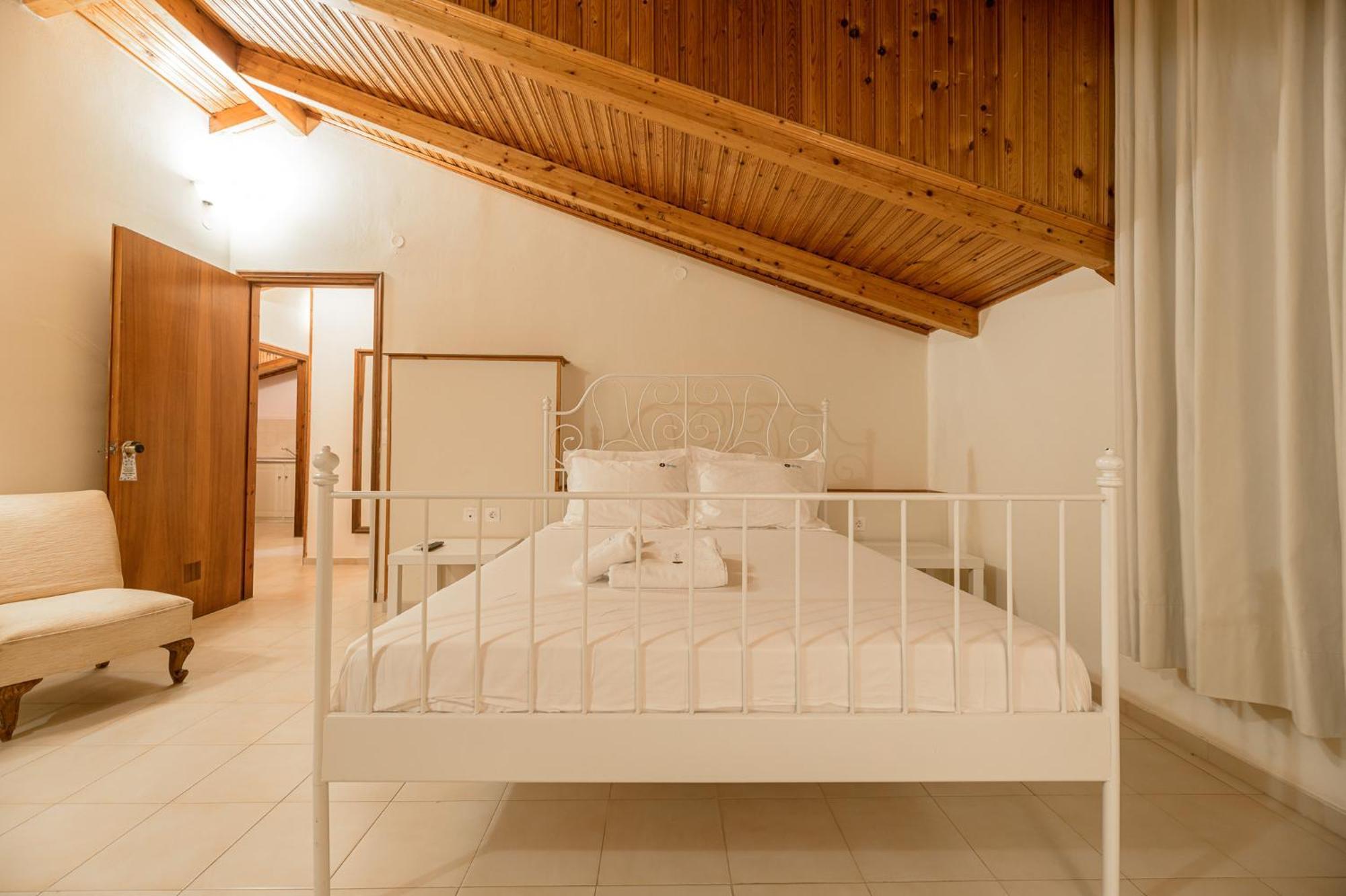 أرغاسي Denise Studios And Apartments المظهر الخارجي الصورة